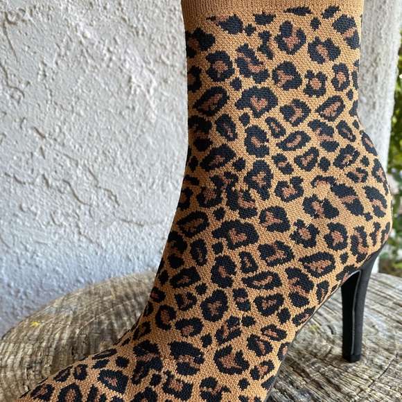 Mia’s The McKinley Stiletto Bootie - Picture 5 of 7